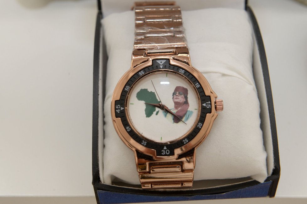 Kmoníček má i hodinky s Kaddáfím!