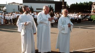 400 portugalských katolických kněží opustilo církev, protože se oženili, nebo mají partnerky