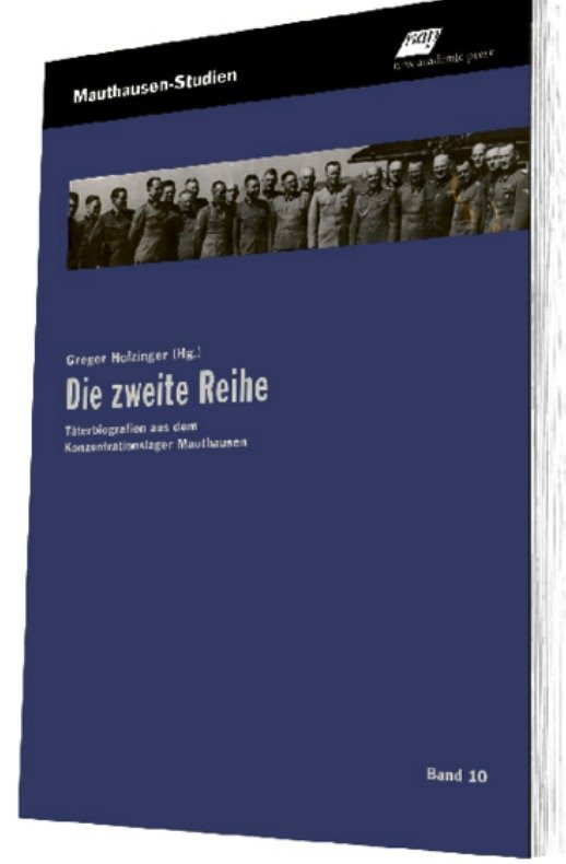 Kniha od rakouského historika se jmenuje Druhá řada a vypráví o esesácích, kteří nikdy nebyli za svá zvěrstva potrestáni.