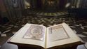 Jedním z vzácných exemplářů Národní knihovny je i Vyšehradský kodex. Nyní se v jednom z depozitářů objevily knihy, které nechal Heinrich Himmler za druhé světové války ukrást v Norsku