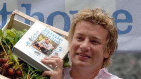 Gratulujeme! Dyslektik Jamie Oliver (38) dočetl svou první knihu