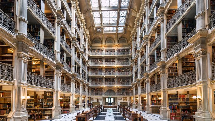 George Peabody postavil v americkém městě Baltimore katedrálu pro knihy