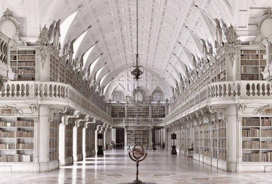 Palace Of Mafra Library, Mafra, Portugalsko