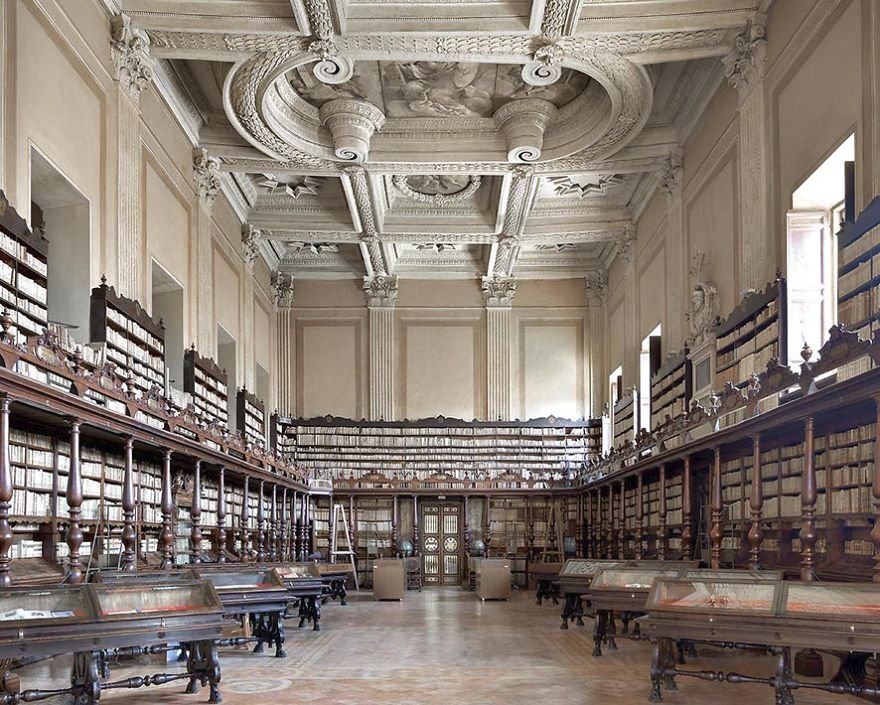 Vallicelliana Library, Řím, Itálie