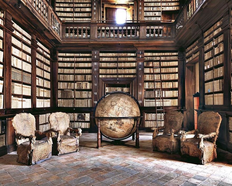 Library Of Fermo, Fermo, Itálie