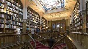 Nejkrásnější knihovny světa. Bohatě zdobené, z betonu i moderní