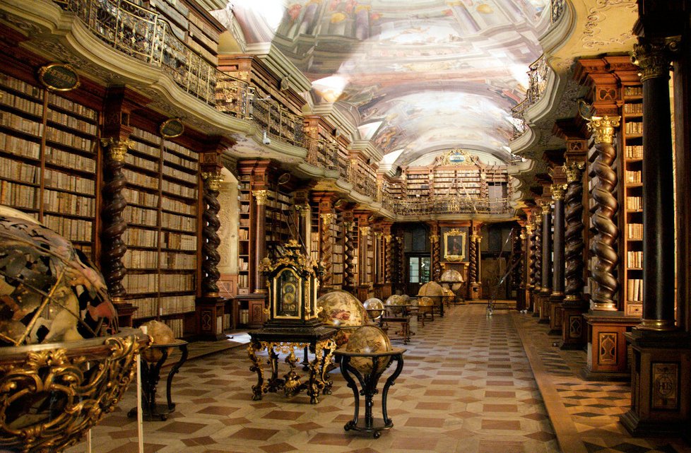 Barokní knihovna Klementinum, Praha, Česko