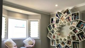 Manželé postavili stylovou knihovnu podle fotky z Pinterestu