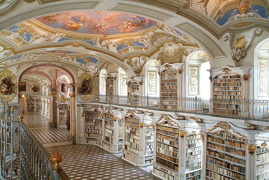 4. místo v soutěži o nejkrásnější knihovnu vyhrála: Knihovna benediktinského kláštera v Admontu, Rakousko.