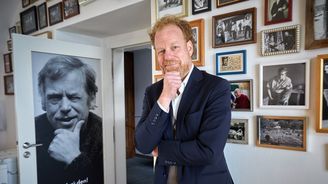 Jméno Václava Havla mizí z knihovny. Instituce oznámila zásadní změny Jméno Václava Havla mizí z knihovny. Instituce oznámila zásadní změny