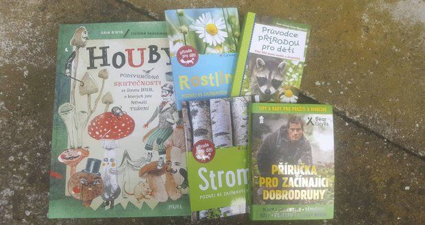 Čtení na prázdniny: Knihy nejen o přírodě, které děti v létě budou bavit
