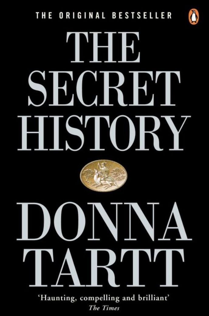 Donna Tartt – Tajná historie (v angličtině), Penguin Books, 299 Kč, luxor.cz