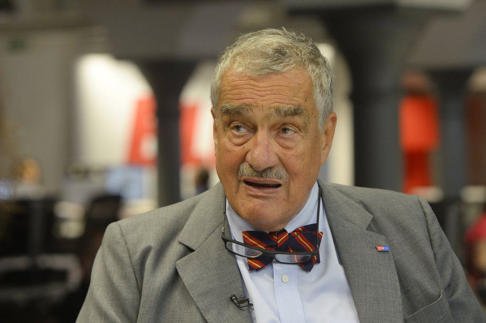 Karel Schwarzenberg ve studiu Blesku