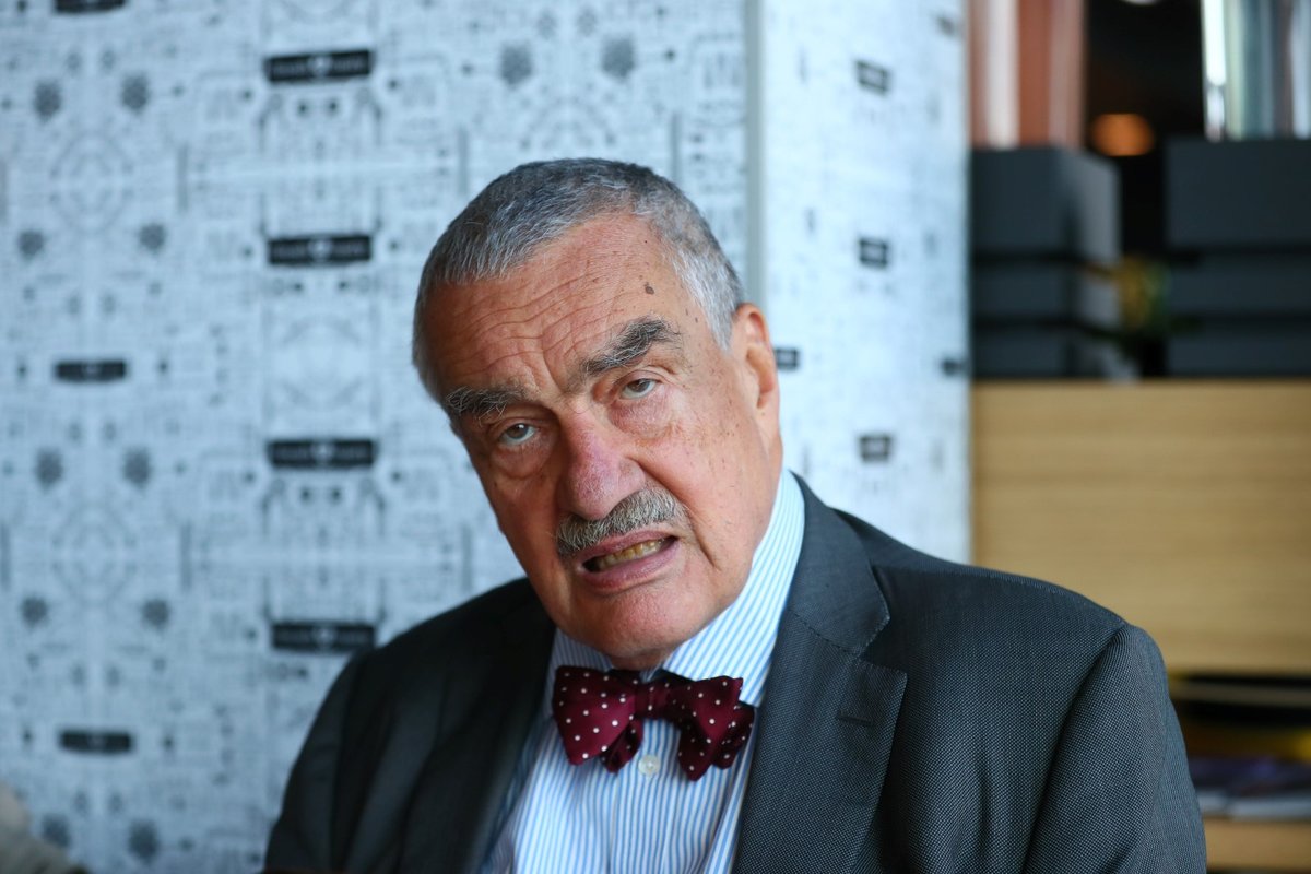 Kníže Karel Schwarzenberg.