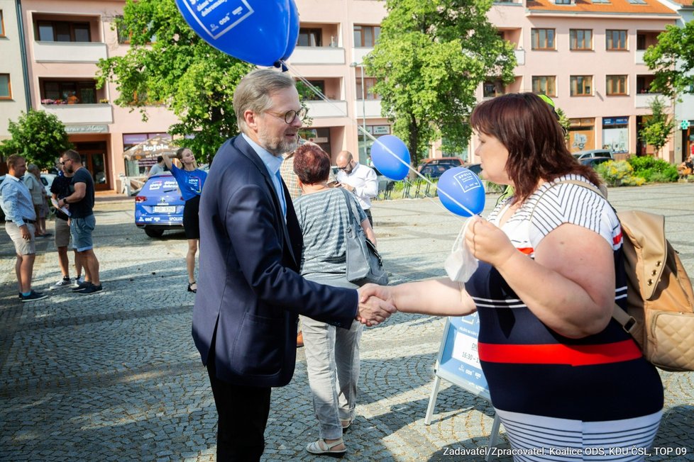 Petr Fiala (ODS), lídr koalice Spolu, při kampani před sněmovními volbami 2021