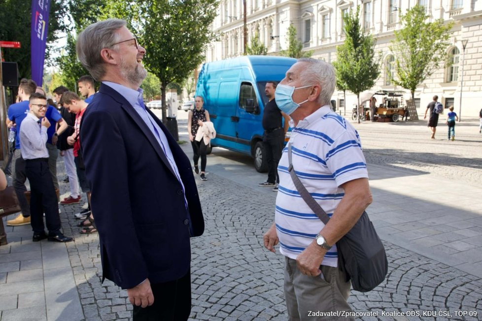 Petr Fiala (ODS), lídr koalice Spolu, při kampani před sněmovnímu volbami 2021