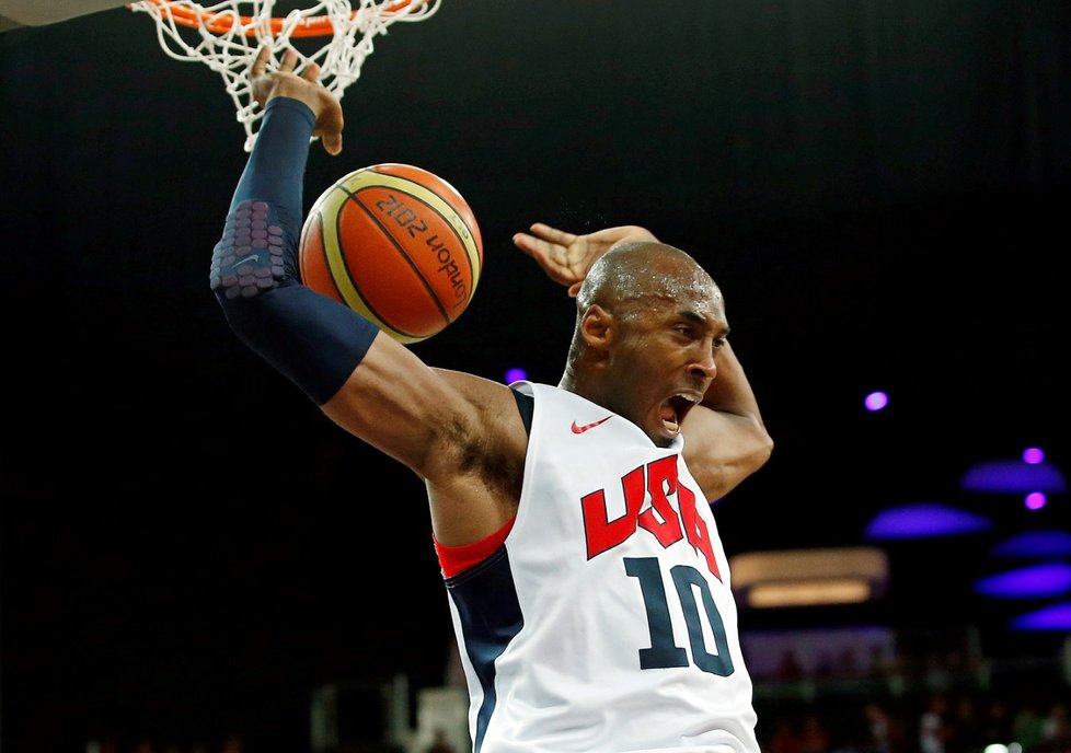 Basketbalista Kobe Bryant (†41) v dresu americké reprezentace