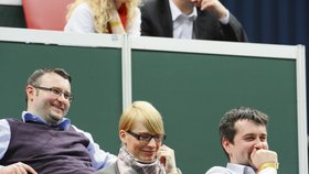 Kristýna a Pavel Drobil na tenisu. Aneb: Pro podezření z korupce odvolaný ministr a velká bojovnice proti korupci se dobře baví