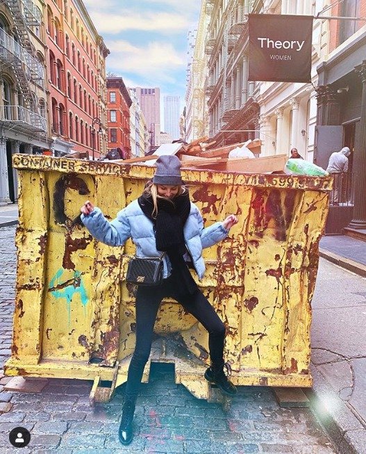 Žlutý kontejner v New Yorku zaujal Michaelu víc než Empire State Building.