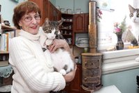 Kocour zachránce: Paní Dagmar před smrtí zachránil domácí mazlíček!