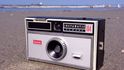 Kodak Instamatic 104, fotoaparát populární především v 60. a 70. letech.