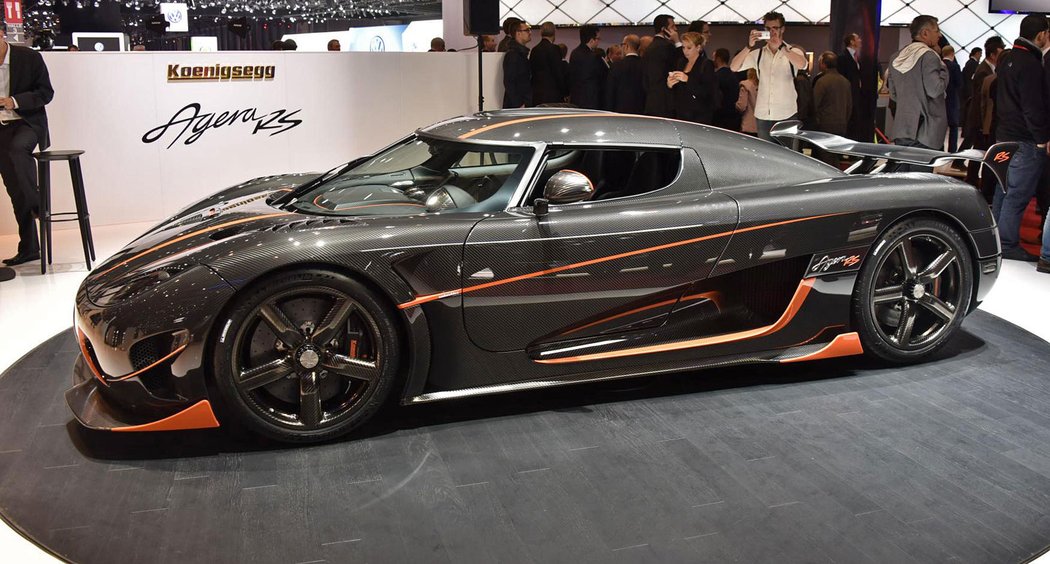 Koenigsegg Agera RS boural při testování