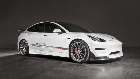 Koenigsegg bude vyrábět komponenty pro úpravy elektromobilů Tesla