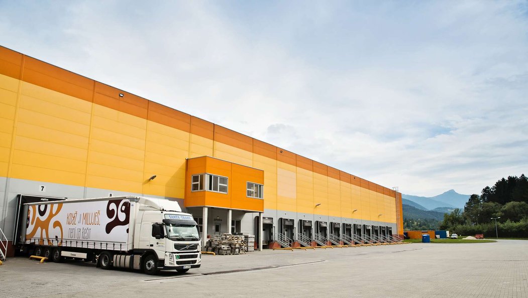 Temu a Shein míří do hledáčku firem i EU. Parazitují na českých značkách a těm dochází trpělivost Temu a Shein míří do hledáčku firem i EU. Parazitují na českých značkách a těm dochází trpělivost