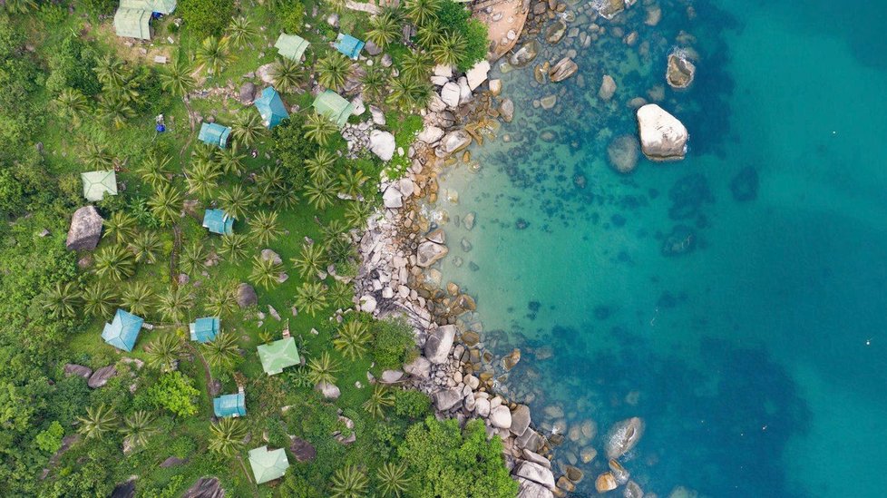 Thajský Koh Tao získal přezdívku ostrov smrti kvůli záhadným úmrtím turistů.