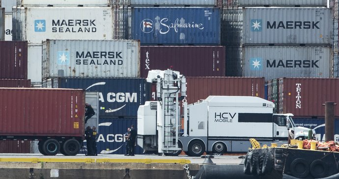 Americké úřady na lodi v přístavu ve Filadelfii zabavily zhruba 16,5 tuny kokainu.