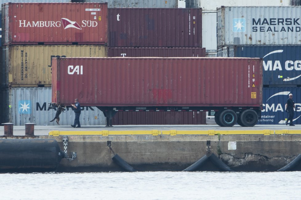 Americké úřady na lodi v přístavu ve Filadelfii zabavily zhruba 16,5 tun kokainu.