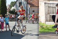 Kutil Martin Zehnal (42) vyrábí kuriózní bicykly: Tak se jezdí na spermii!