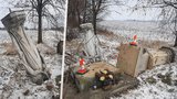 Mohutná socha skončila zapíchnutá v zemi: Řidič od nehody v Količíně ujel