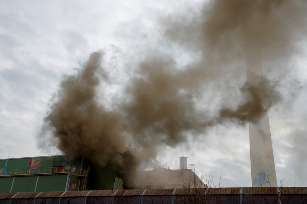 Požár elektrárny v Kolíně.