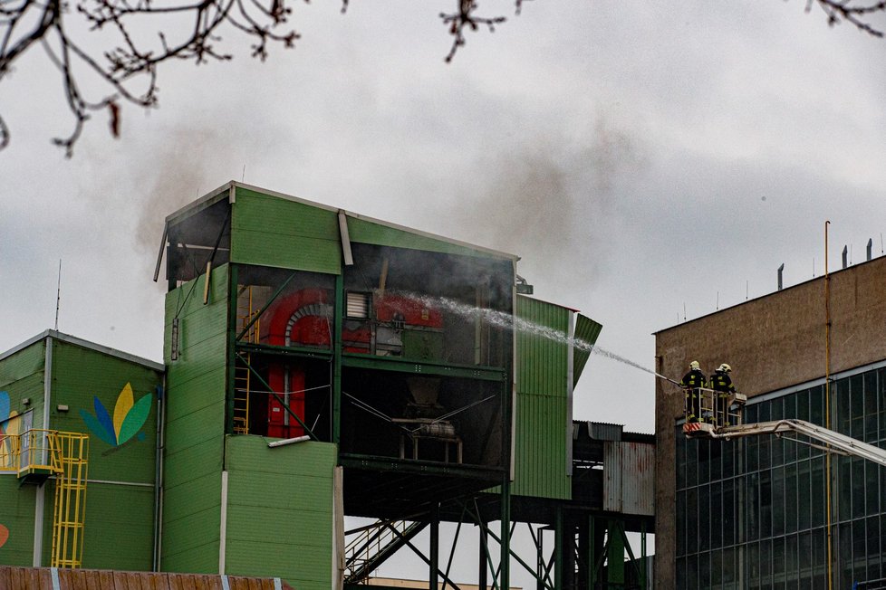 Požár elektrárny v Kolíně.