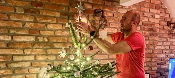 Bývalý ostrostřelec Jan Koller se už těší na Vánoce.
