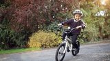 Chtěl ukázat tátovi, jak umí jezdit na kole: Chlapec šlápl do pedálů a zmizel!