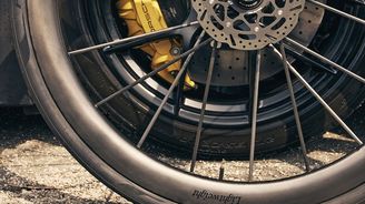 Kolo inspirováno Porsche 911 GT3 RS Kolo inspirováno Porsche 911 GT3 RS