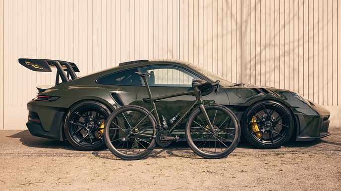 Kolo inspirováno Porsche 911 GT3 RS Kolo inspirováno Porsche 911 GT3 RS