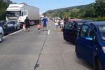 Kolony řidičům při cestě na Jadran začaly už na D1.