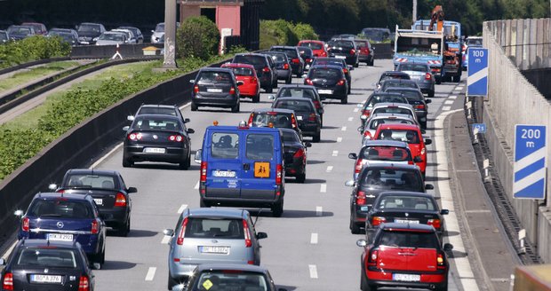 Autem k moři… aneb 5 tipů, jak přežít čekání v koloně