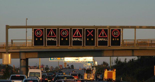 Pekelný víkend na evropských dálnicích: Cestu k moři budou komplikovat kolony