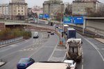 Kolony se napříč celou Prahou začaly tvořit kvůli uzavření tunelu Blanka a Strahovského tunelu. (22. listopad 2022)