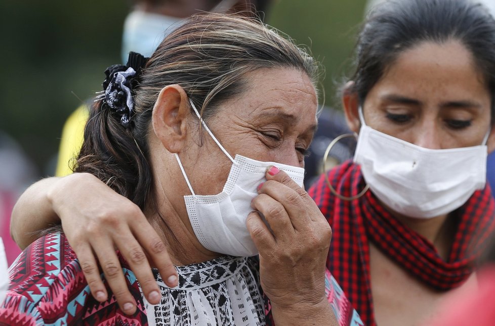 Kolumbie vyhlásila stav nouze, obětí sesuvu je 273.