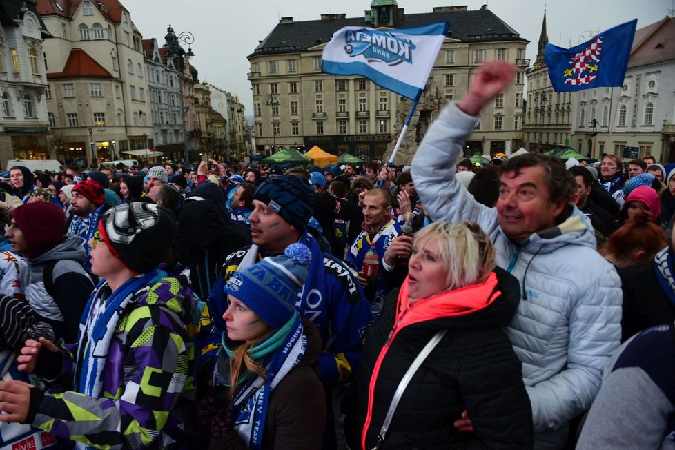 Také na Zelném trhu fandili příznivci Komety jako o život. A byli odměněni mistrovským titulem!