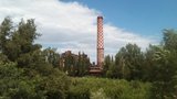 Unikátní komín v Ostravě má jít k zemi kvůli průmyslové zóně! Lidé se bouří, chtějí tu sportovní areál