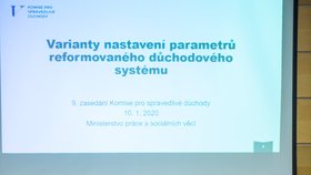 Ministryně práce a sociálních věcí Jana Maláčová (ČSSD) a předsedkyně Danuše Nerudová na jednání Komise pro spravedlivé důchody. (10. 1. 2020)