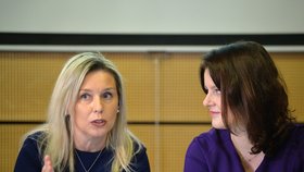 Ministryně práce a sociálních věcí Jana Maláčová (ČSSD) a předsedkyně Danuše Nerudová na jednání Komise pro spravedlivé důchody. (10. 1. 2020)