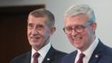 Andrej Babiš a Karel Havlíček na tiskové konferenci hnutí ANO (10. 10. 2026) Andrej Babiš a Karel Havlíček na tiskové konferenci hnutí ANO (10. 10. 2026)
