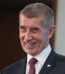Rada pro lidská práva zrušila potraty a homosexuály. „Jezulátko je spokojené a zvýší se porodnost,“ pochvaluje si Babiš Rada pro lidská práva zrušila potraty a homosexuály. „Jezulátko je spokojené a zvýší se porodnost,“ pochvaluje si Babiš